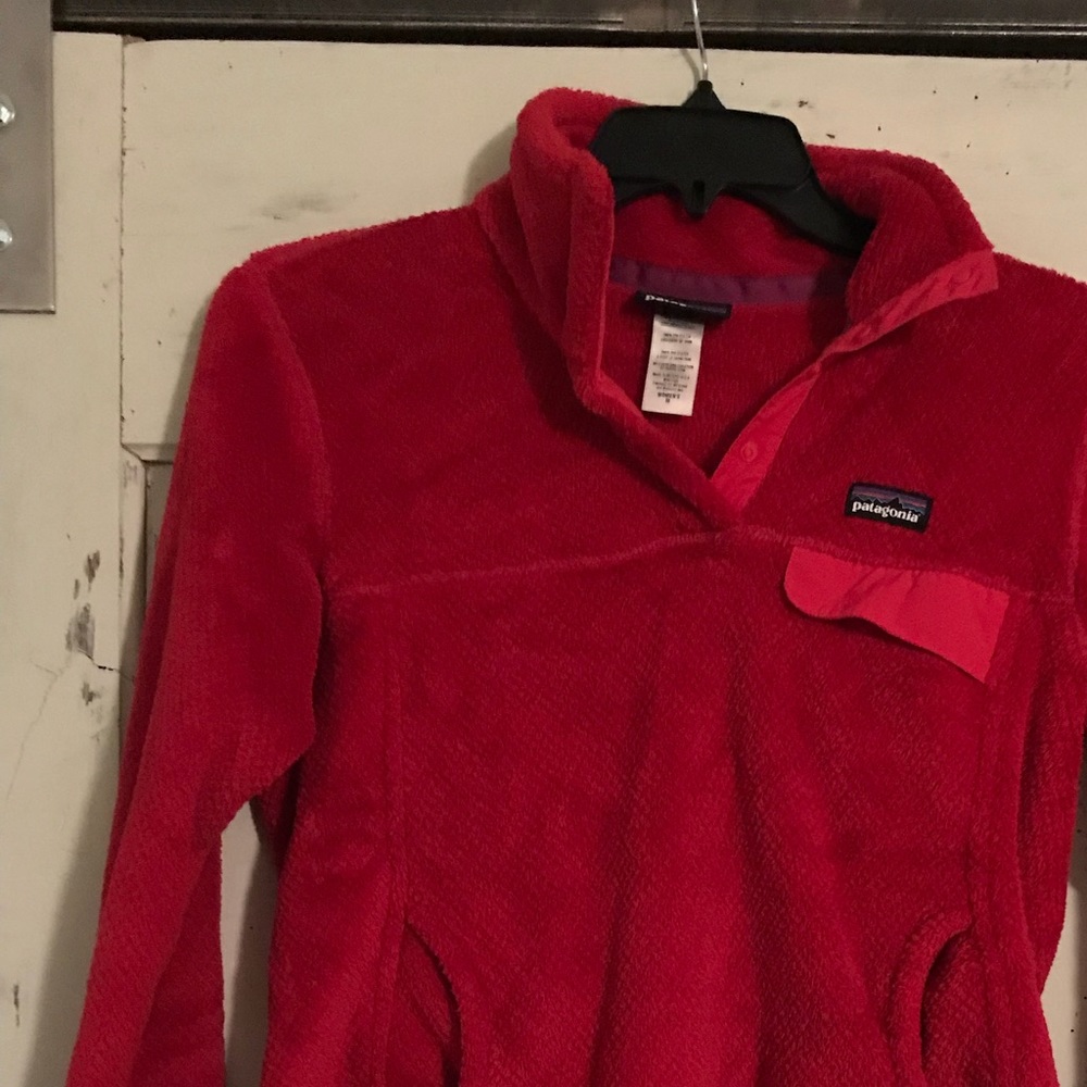 Patagonia Snap T fleece pull over.